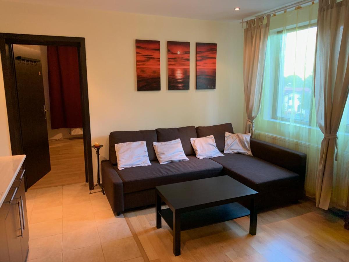 סינאיה Lovely & Cozy Apartment מראה חיצוני תמונה